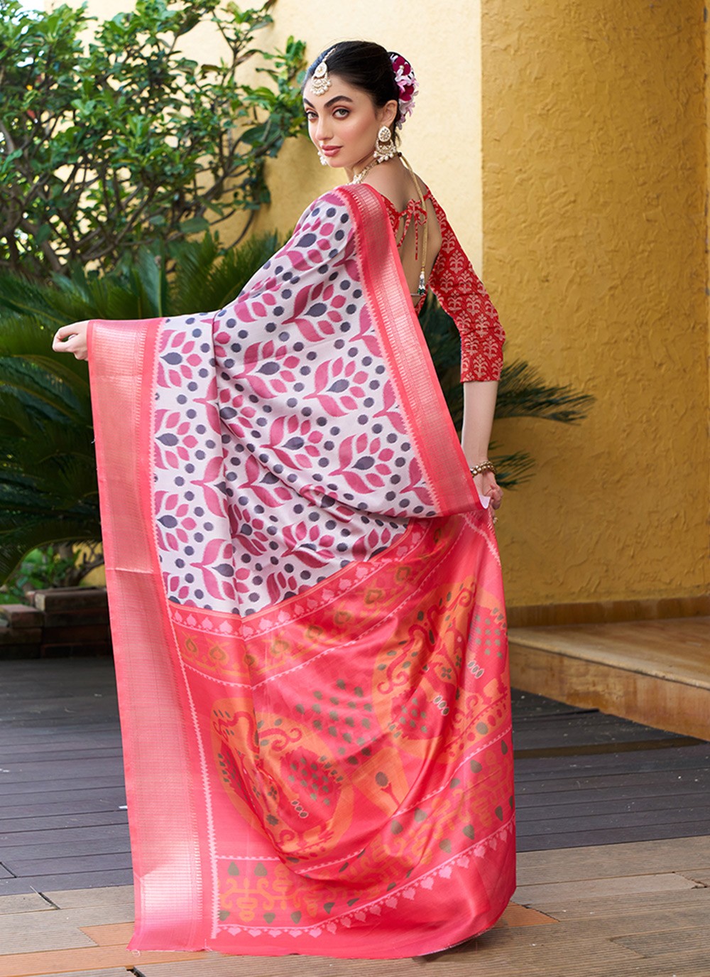 Digital Print, Woven Pure Crepe Saree - S11791