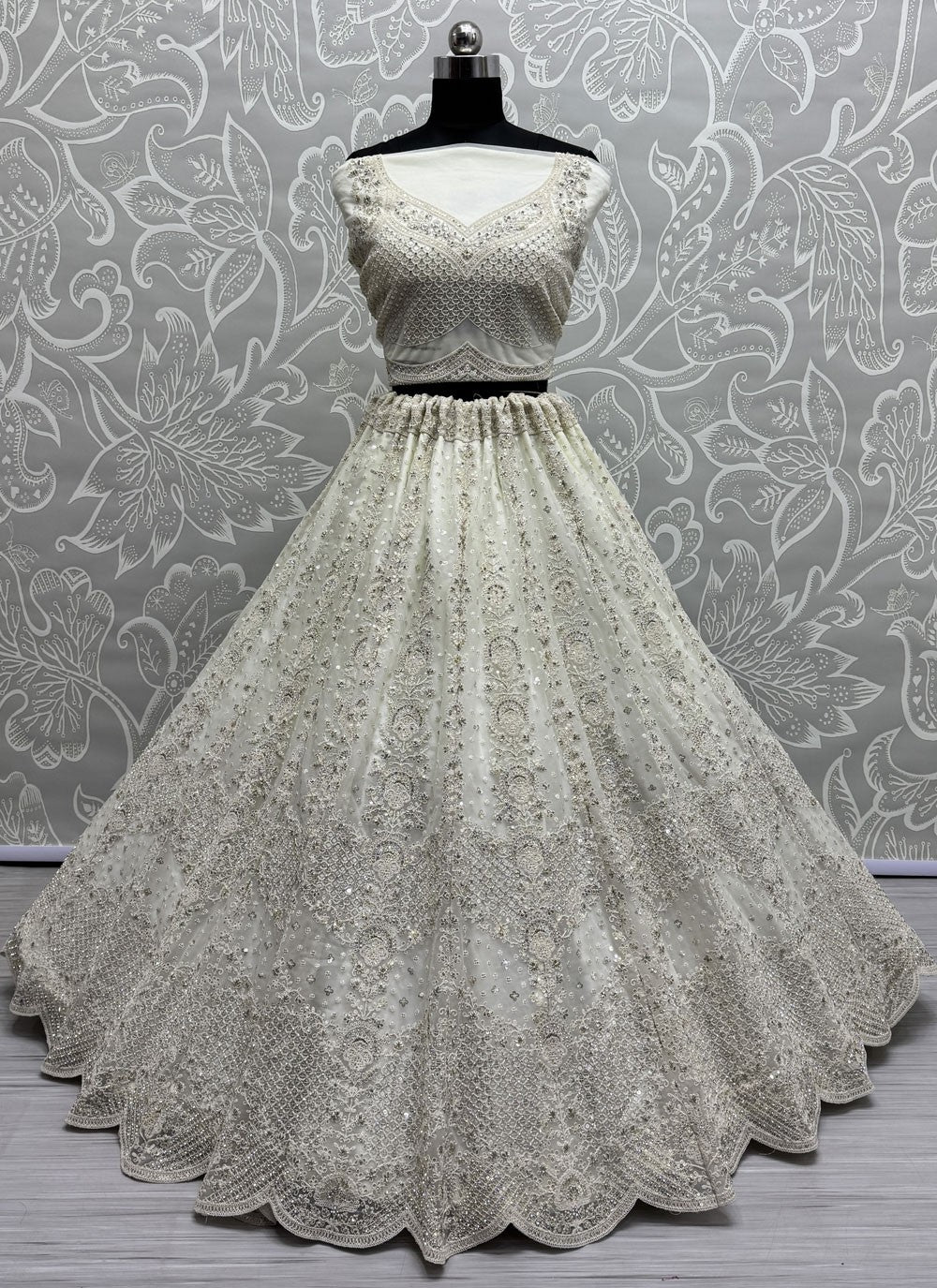 Dimond Net A - Line Lehenga - L2850