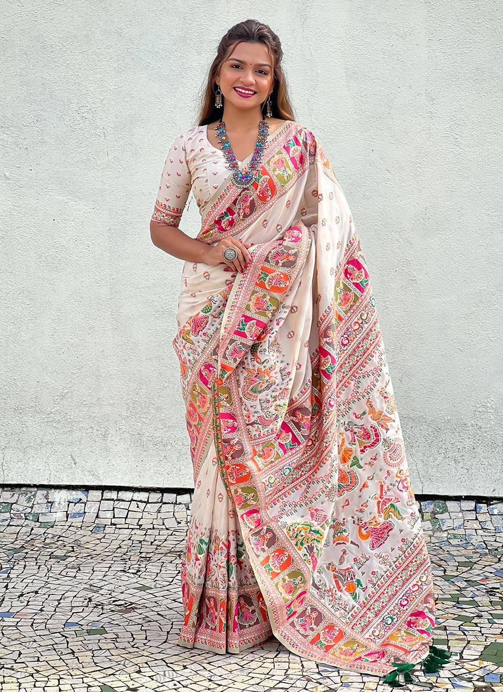Contemporary Kashmiri Pashmina, Silk Saree - S8739