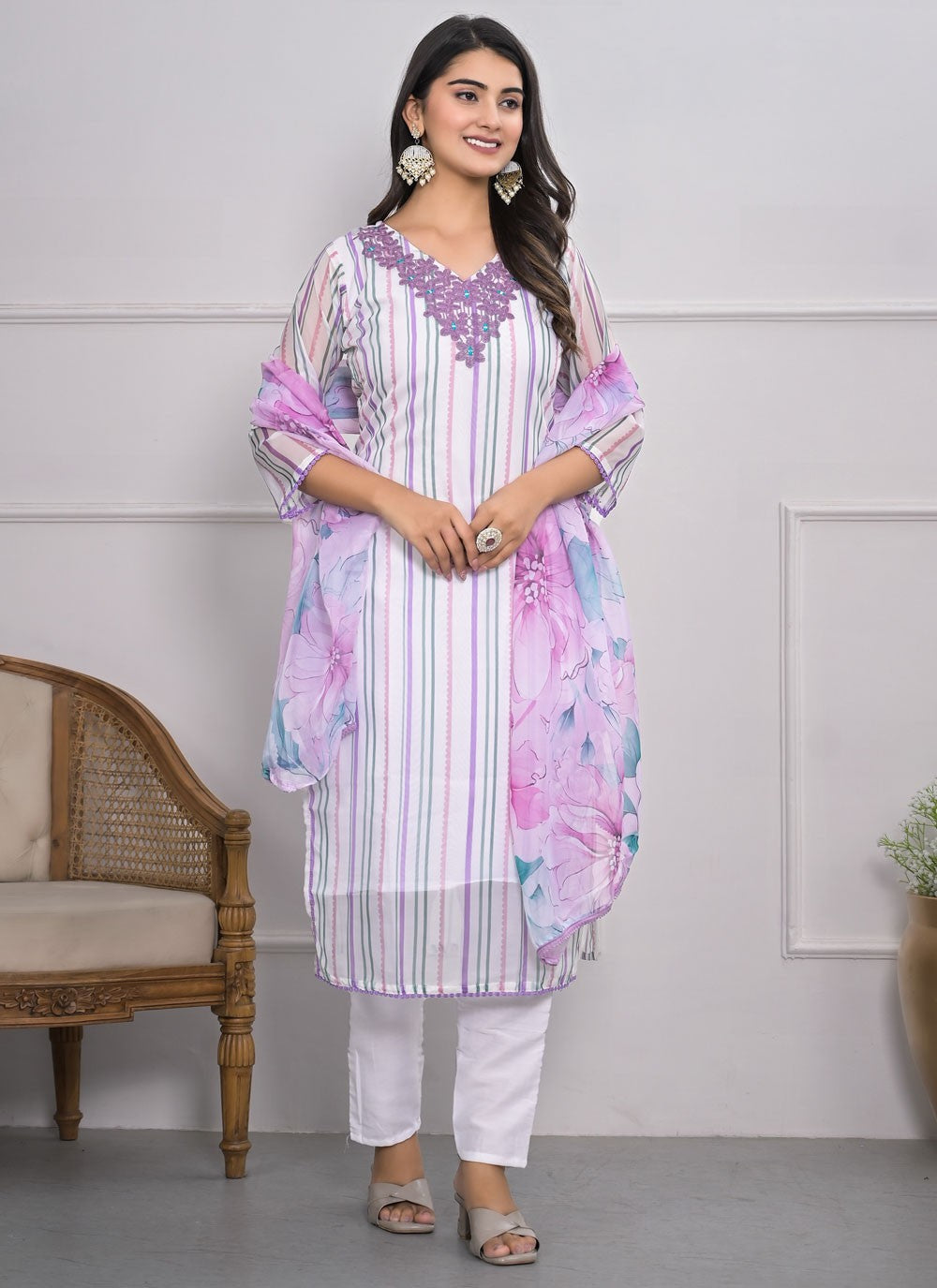 Silk, Viscose Salwar Suit - T3991