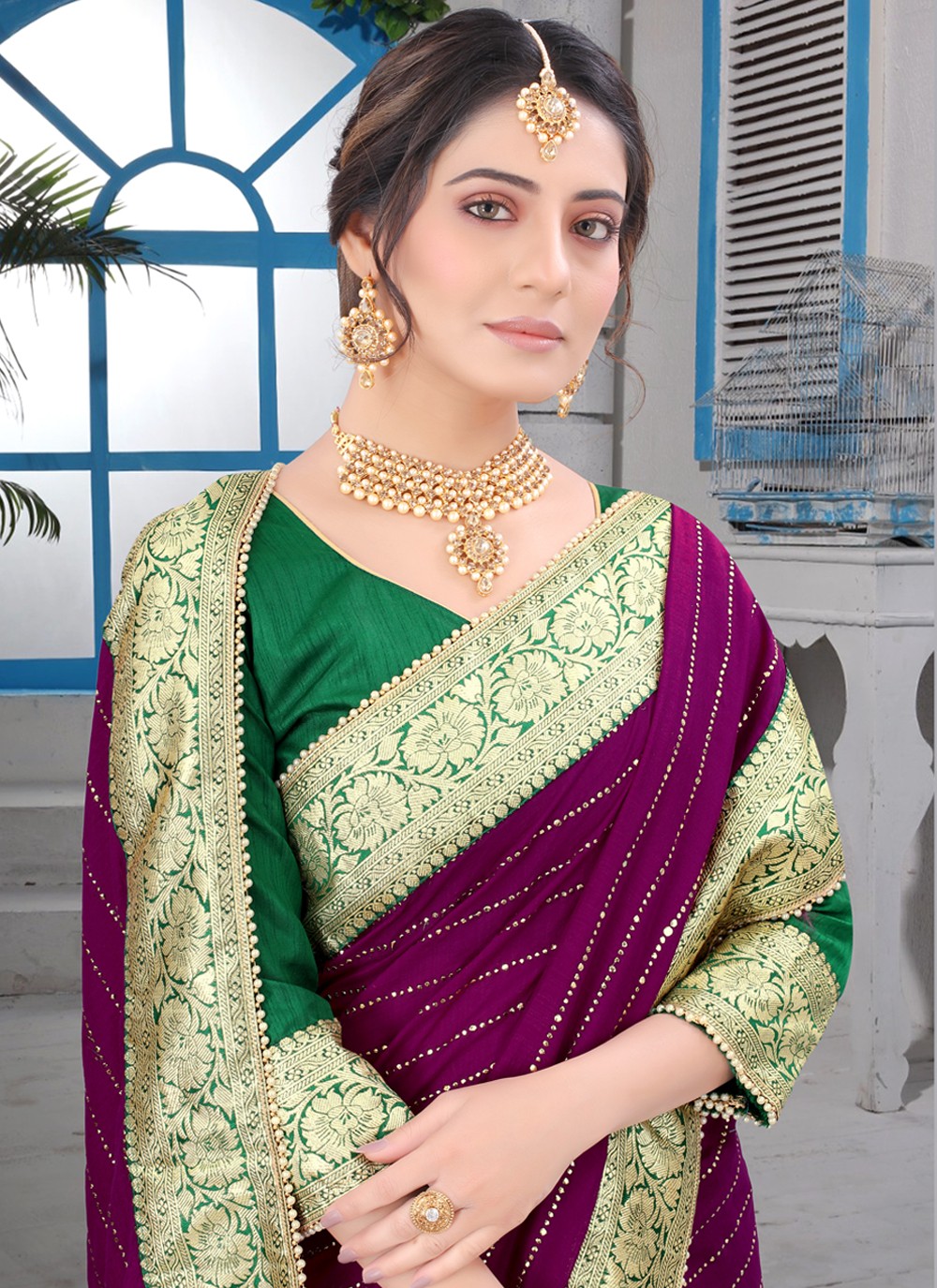 Contemporary Border Work Vichitra Silk Saree - S3701