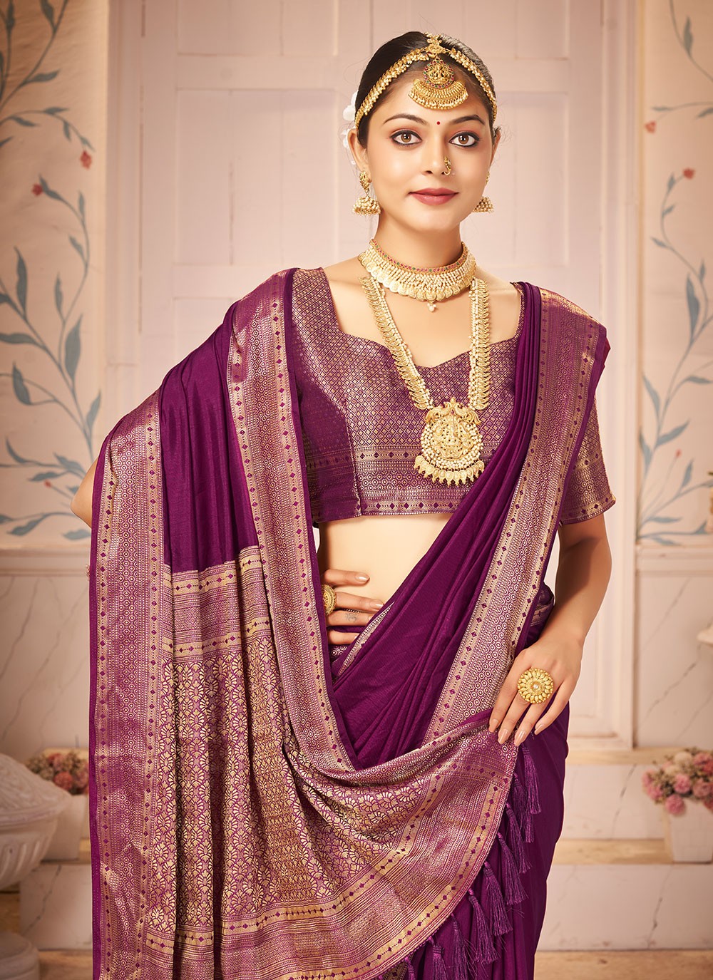 Classic Designer Silk Saree - S5423