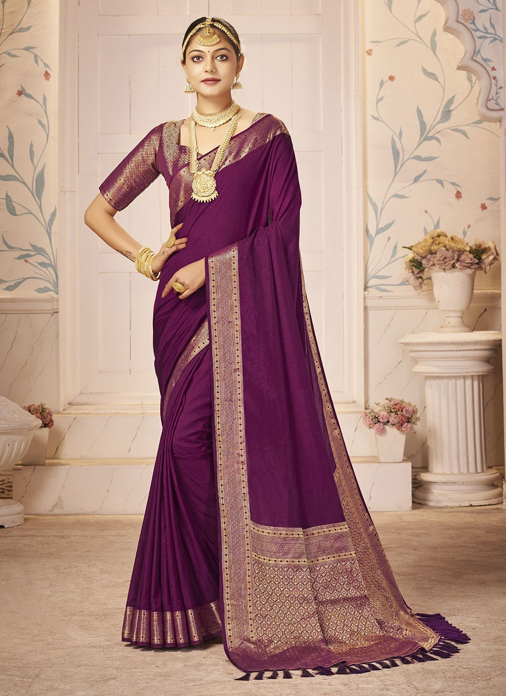 Classic Designer Silk Saree - S5423