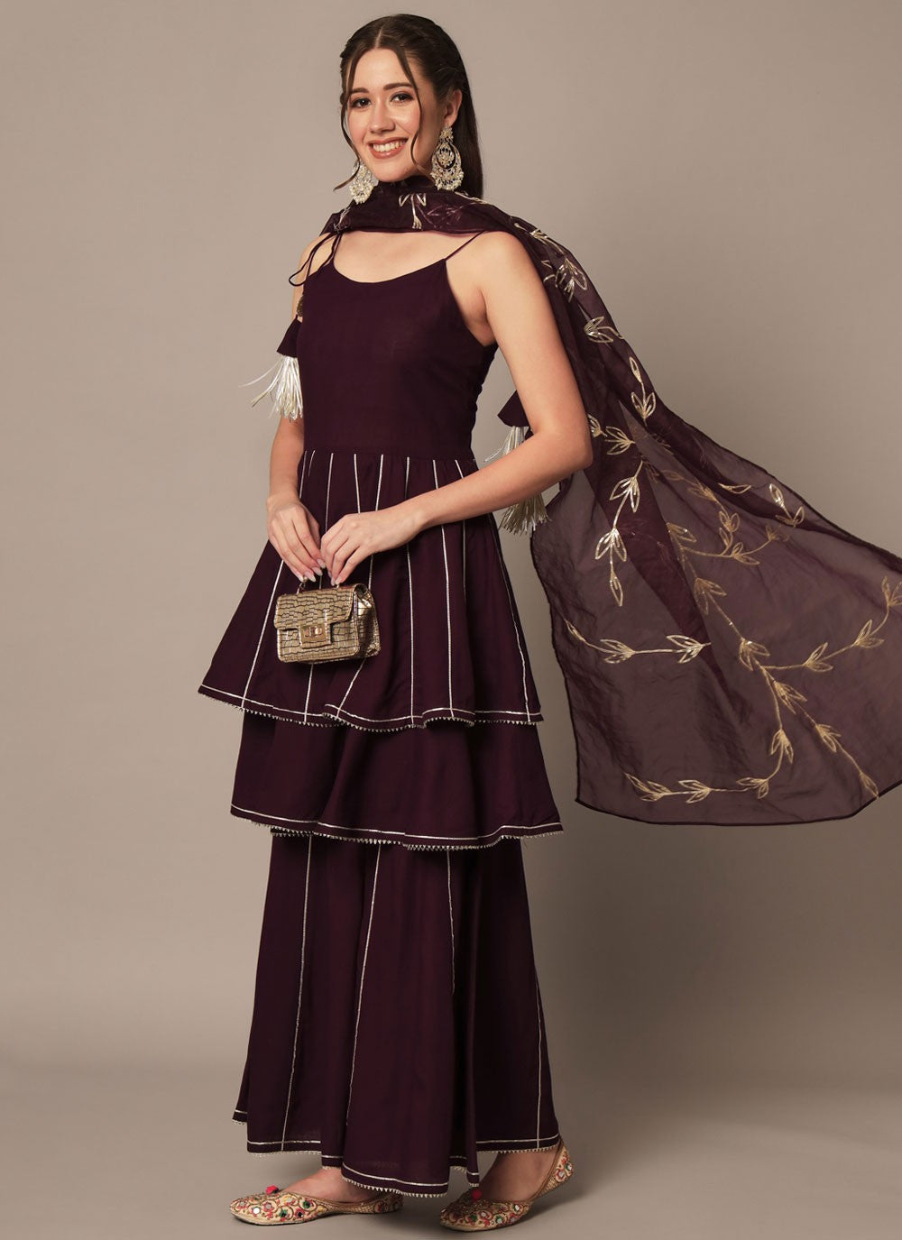 Archive Fancy Work 316132 Wine T6636