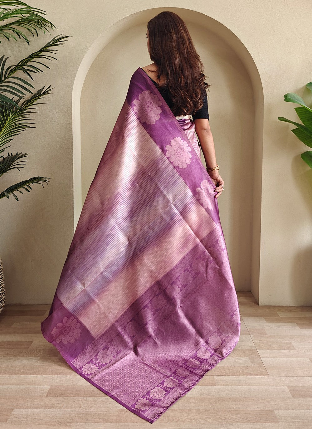 Wine Silk Trendy Saree Weaving Zari S17291