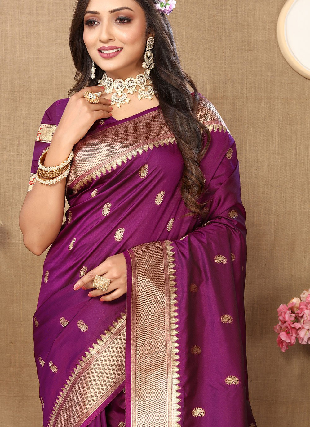 Classic Weaving Zari Silk Saree - S6196