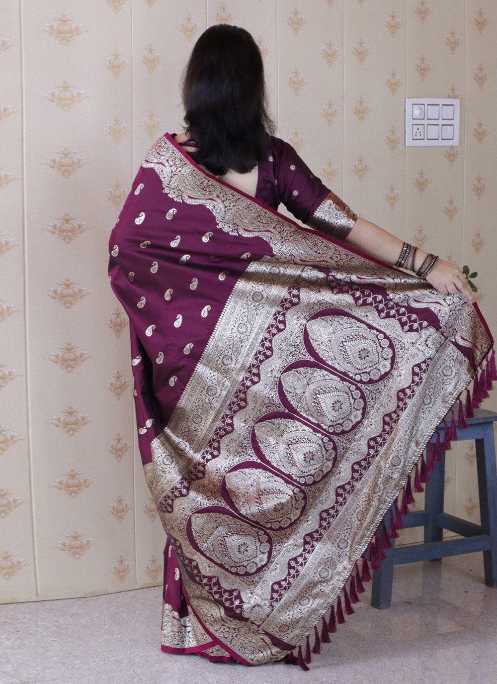 Wine Banarasi Silk Trendy Saree Woven S19467