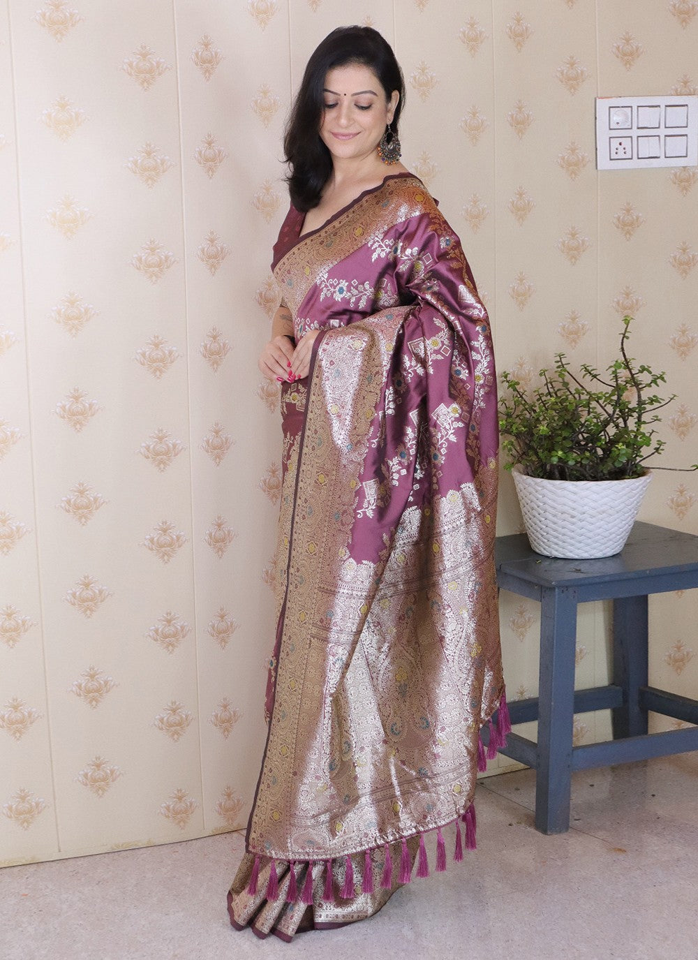Purple Banarasi Silk Classic Saree Woven S19523