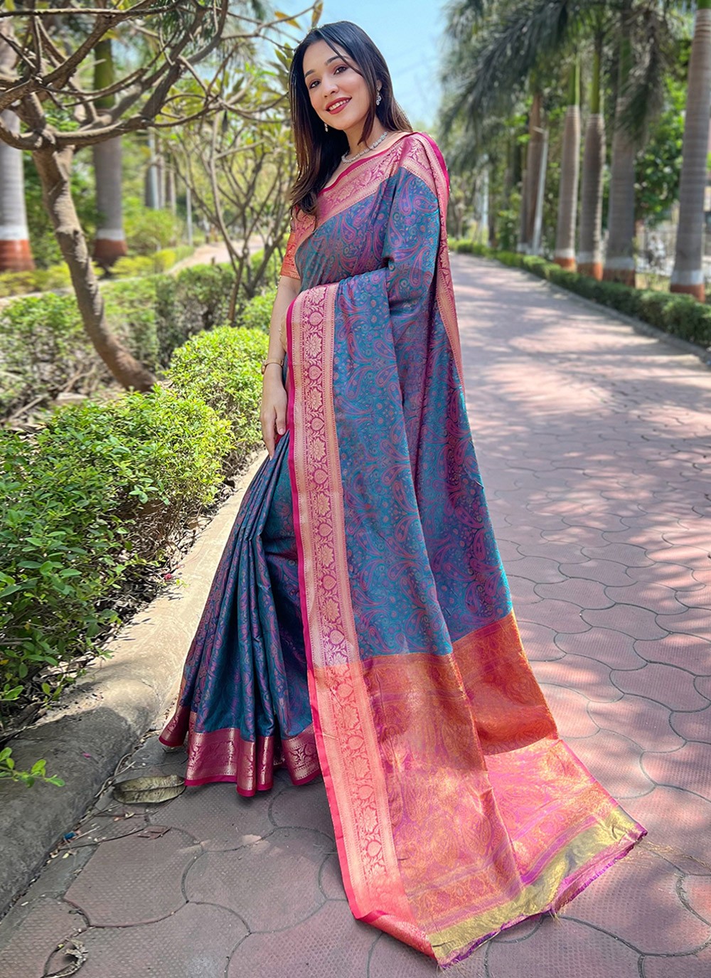 Classic Woven Silk Saree - S7845