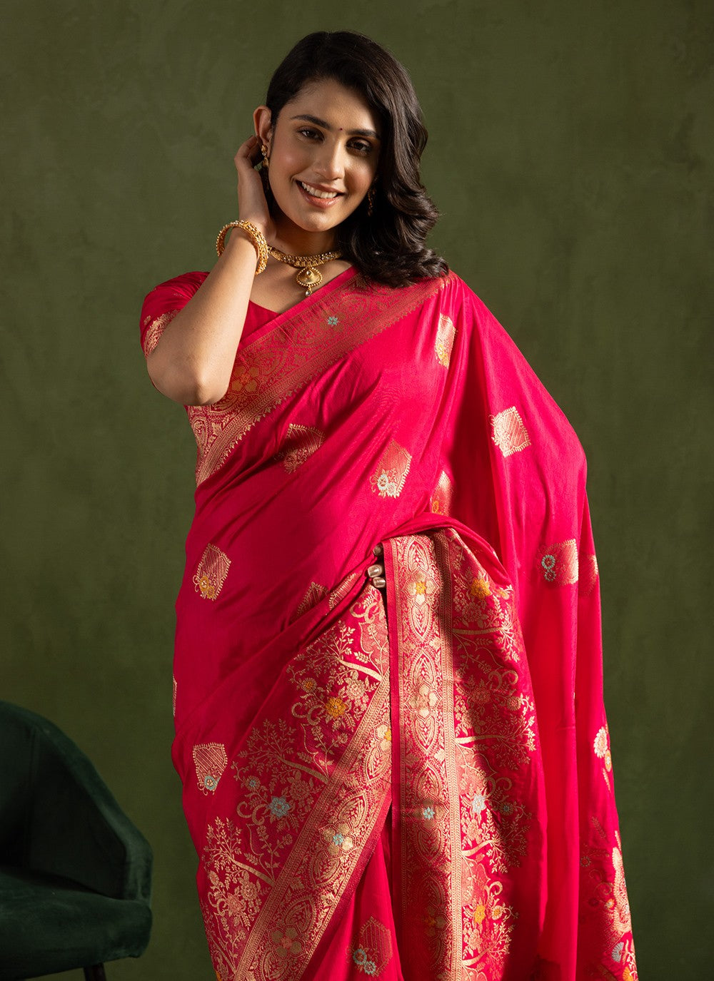 Pink Silk Classic Saree Woven S16548