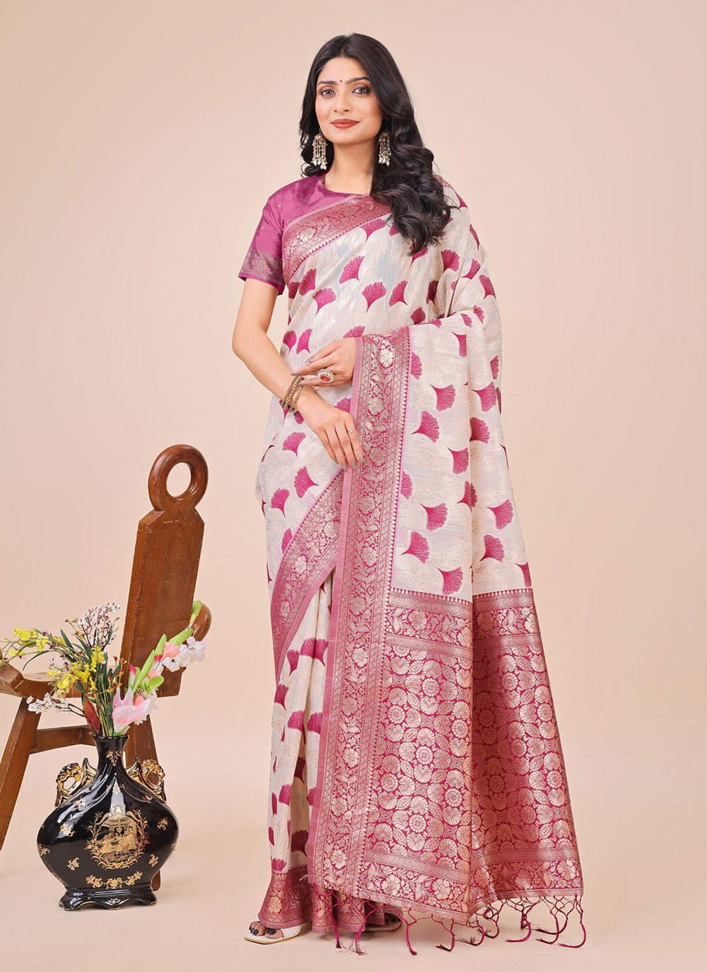 Woven Cotton Magenta Classic Saree S15154