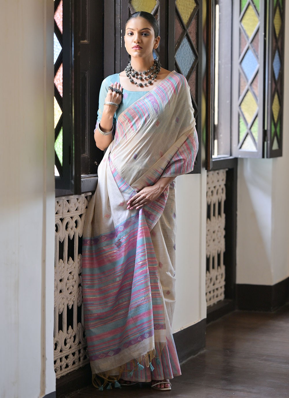 Classic Woven Cotton Saree - S6664