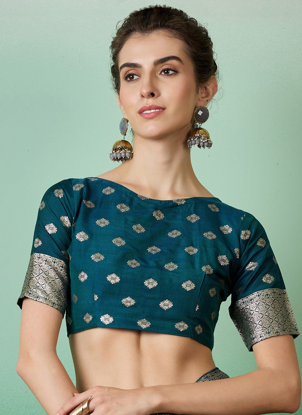 Traditional Jacquard Work Cotton Saree - S7010