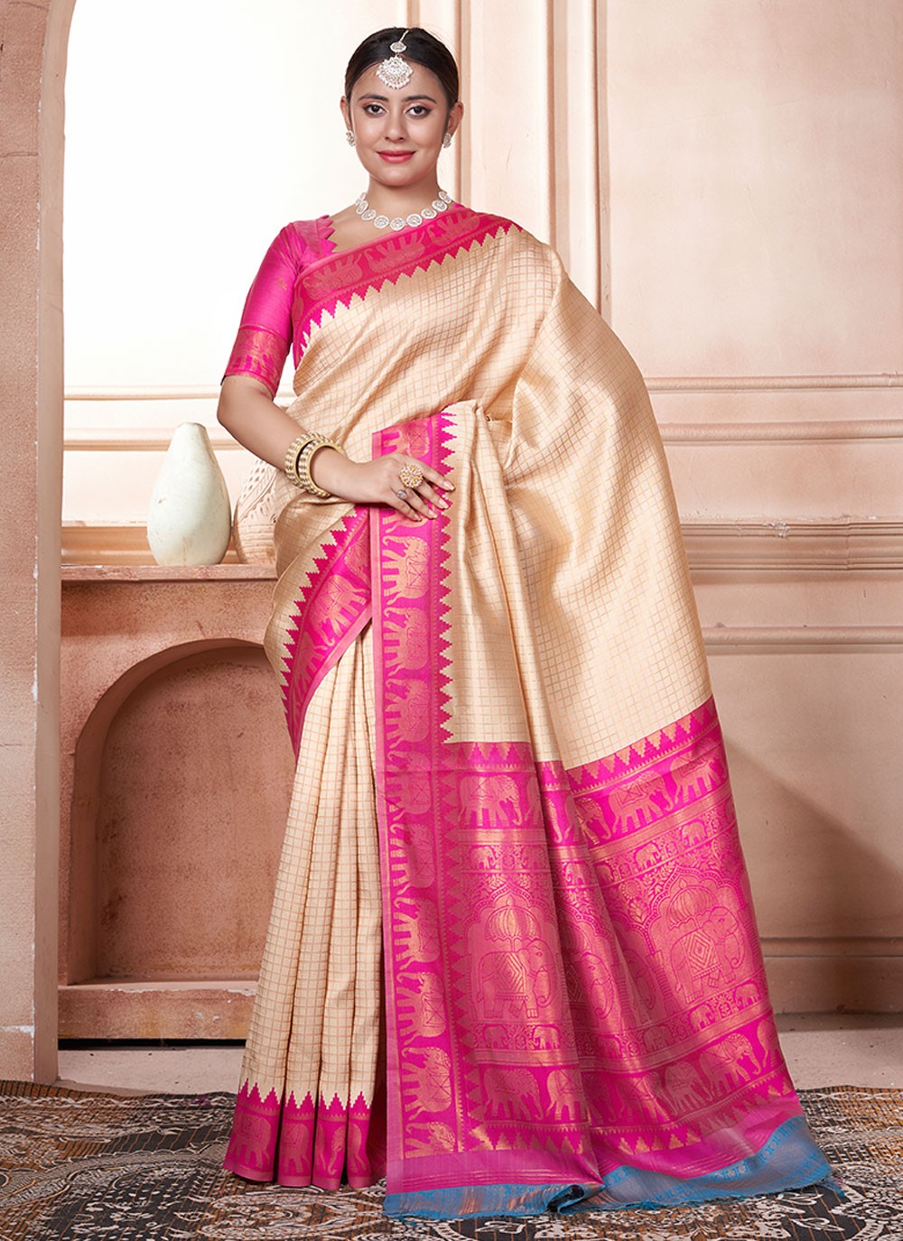 Contemporary Woven Kanjivaram Silk Saree - S6426