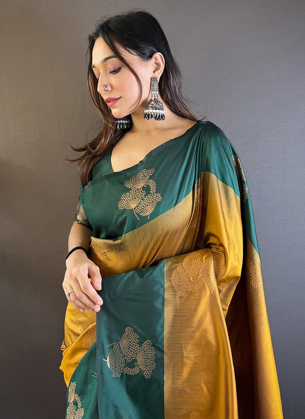 Traditional Woven Silk Saree - S7866