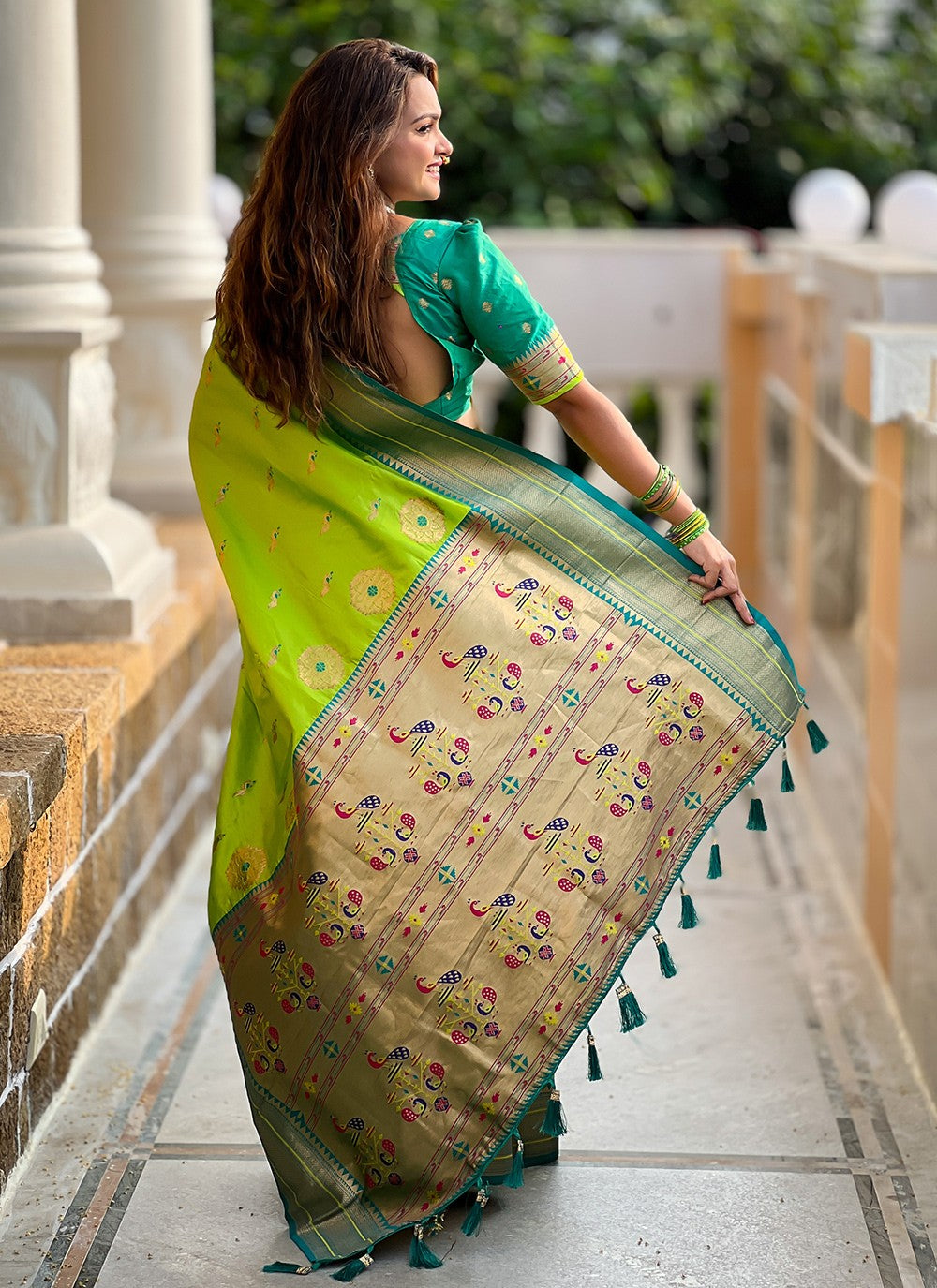 Green Silk Classic Saree Woven, Zari S17024