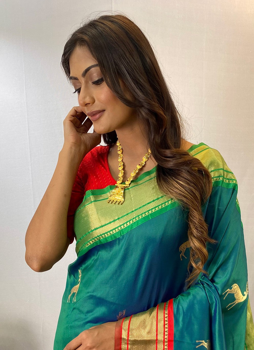 Classic Woven Silk Saree - S8442