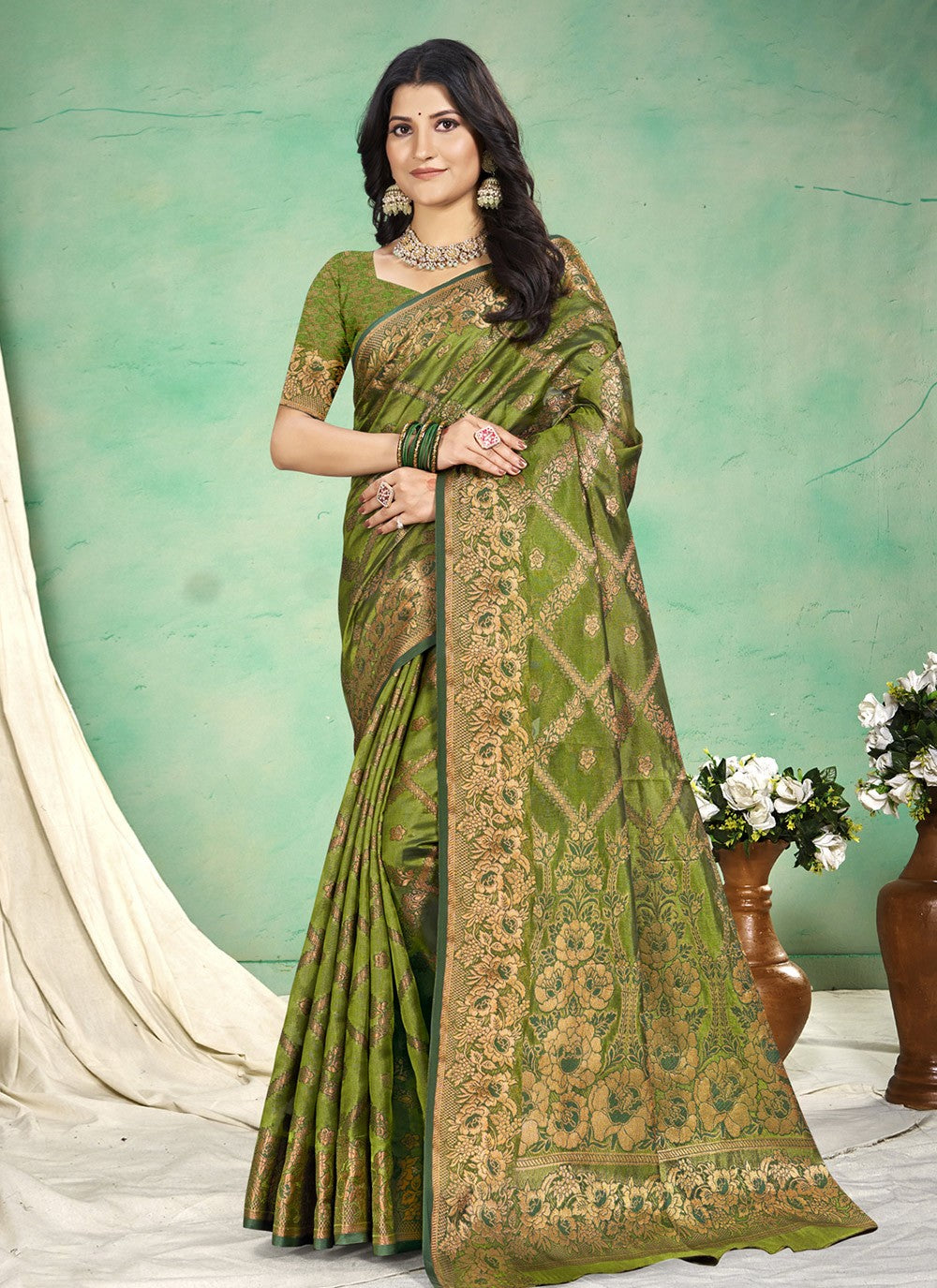 Classic Saree Woven Green Silk S12711