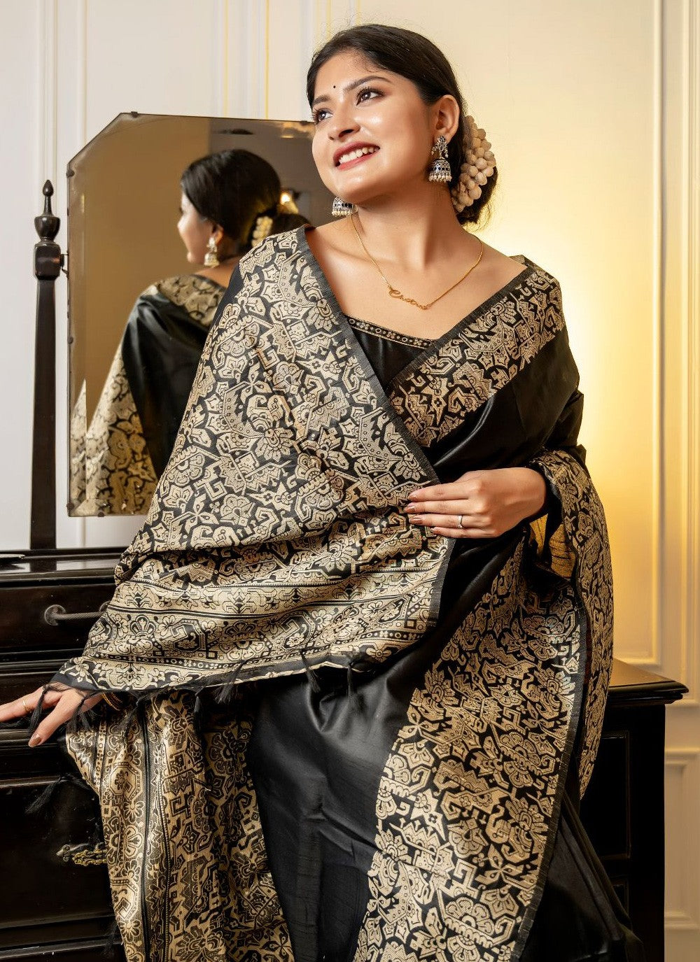 Trendy Border Work Handloom Silk, Raw Silk Saree - S3549