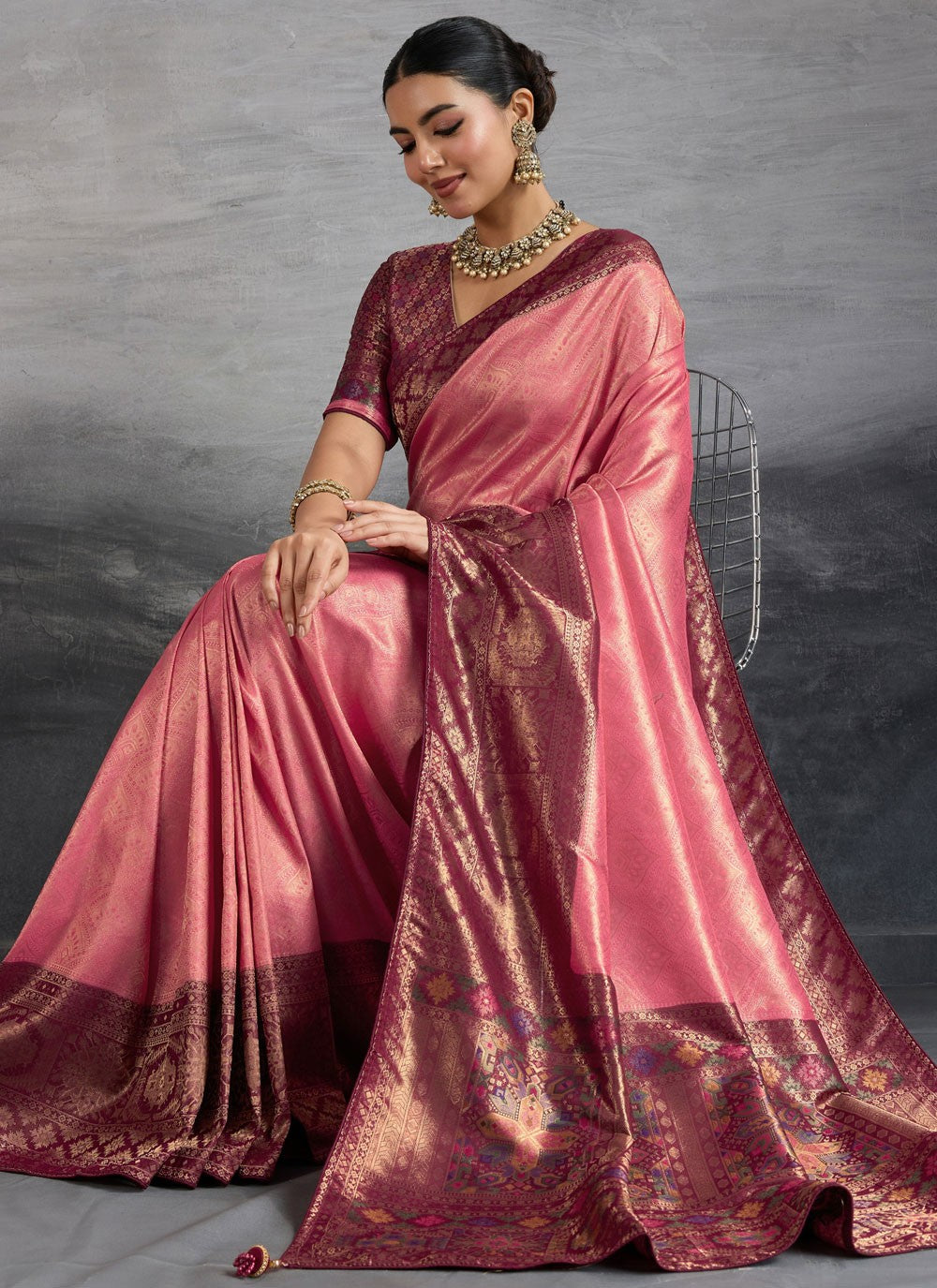 Pink Kanjivaram Silk Contemporary Saree Meenakari, Woven, Zari S17635