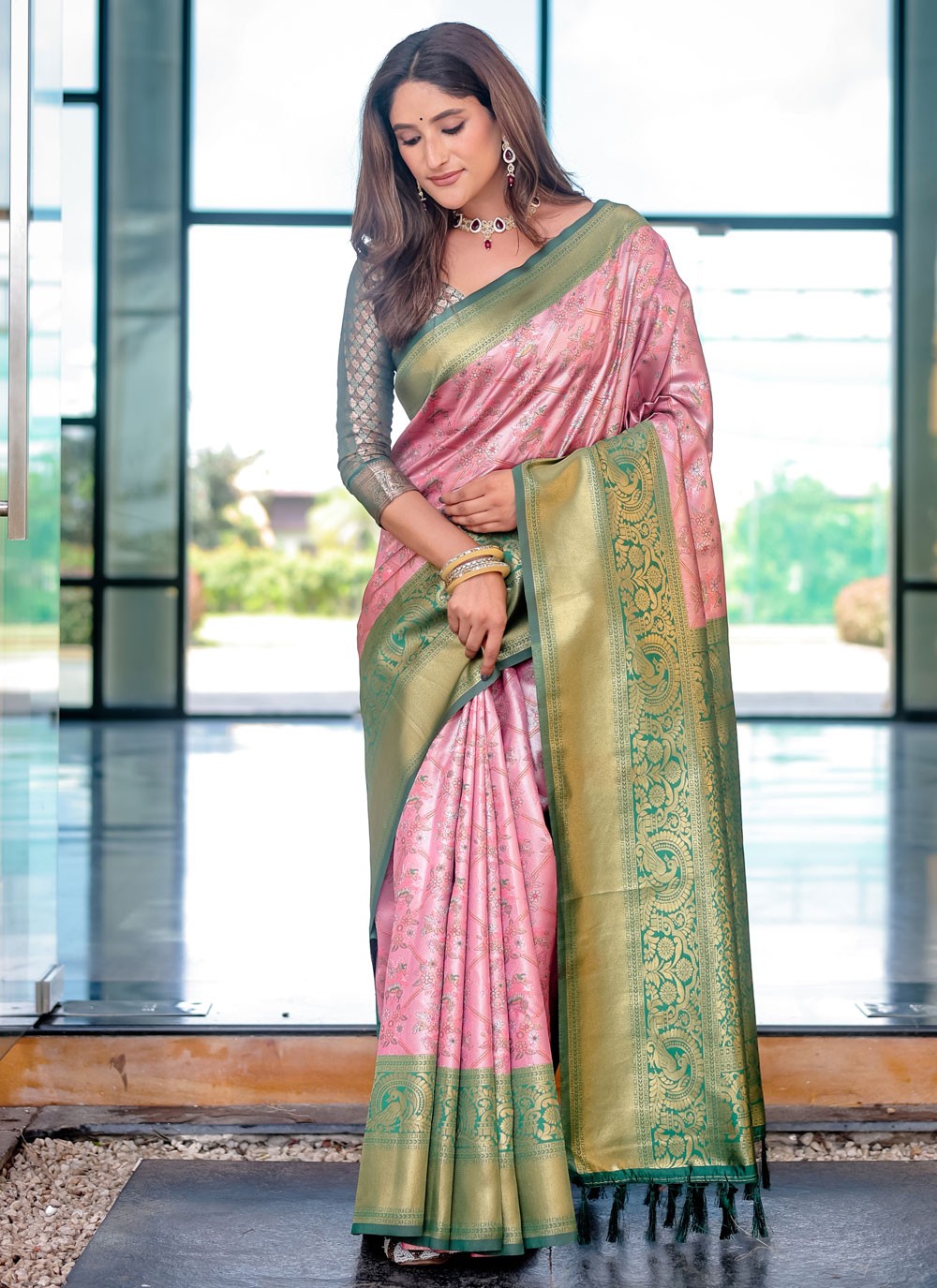 Woven, Zari Kanjivaram Silk Saree - S12324