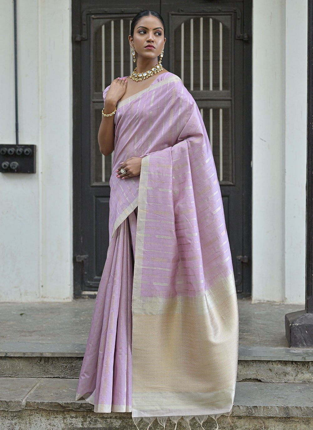Classic Woven Tussar Silk Saree - S6505