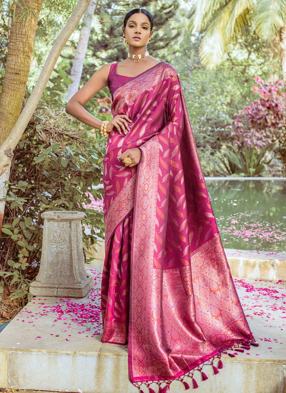 Classic Woven Silk Saree - S4010