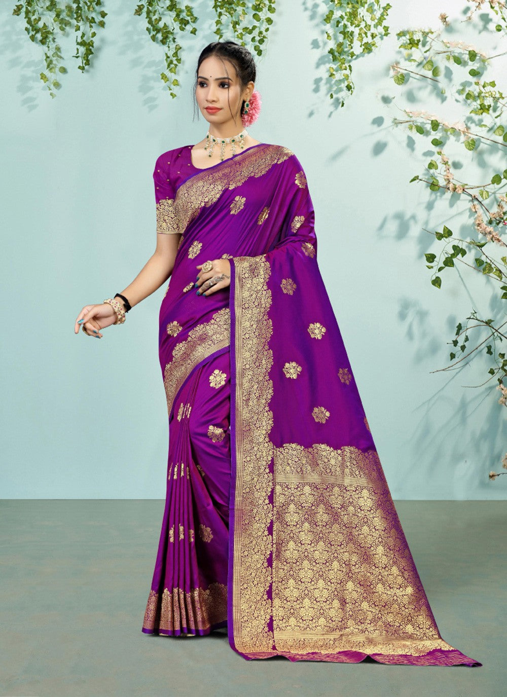 Classic Woven Silk Saree - S7371