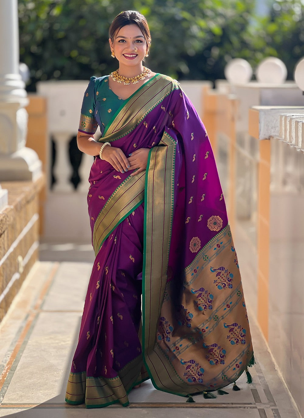 Purple Silk Contemporary Saree Woven, Zari S17023