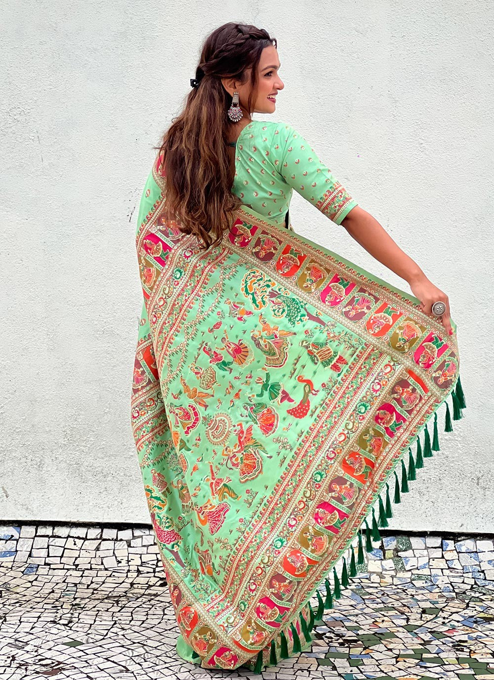 Contemporary Kashmiri Pashmina, Silk Saree - S8739