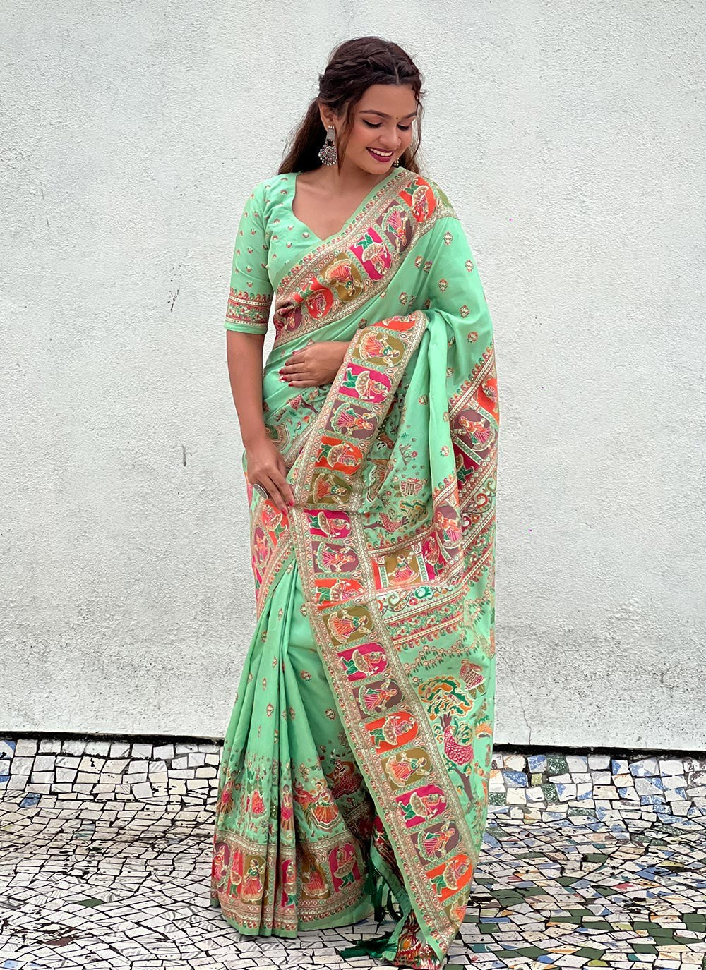 Contemporary Kashmiri Pashmina, Silk Saree - S8739