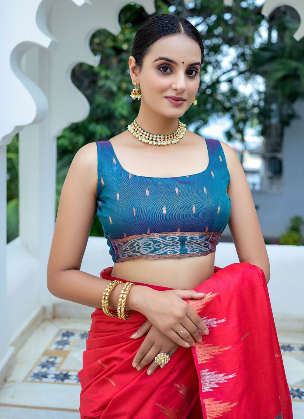 Trendy Woven Silk Saree - S4339