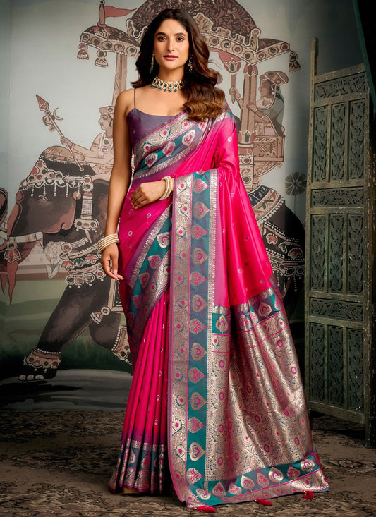 Pink Silk Contemporary Saree Woven S19858