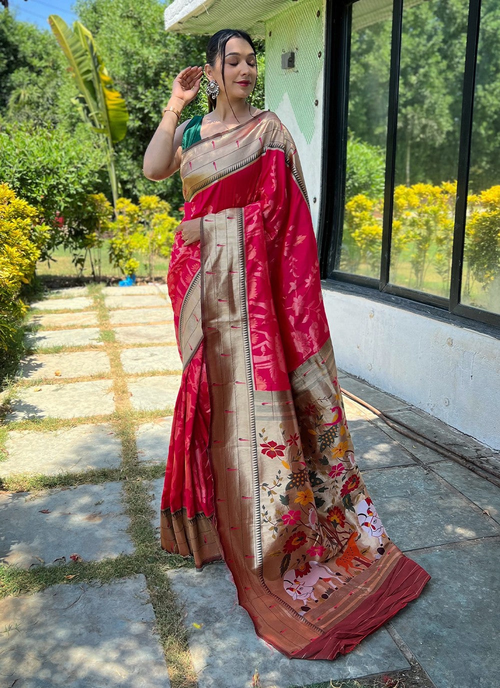Saree Woven Silk Saree - S3151