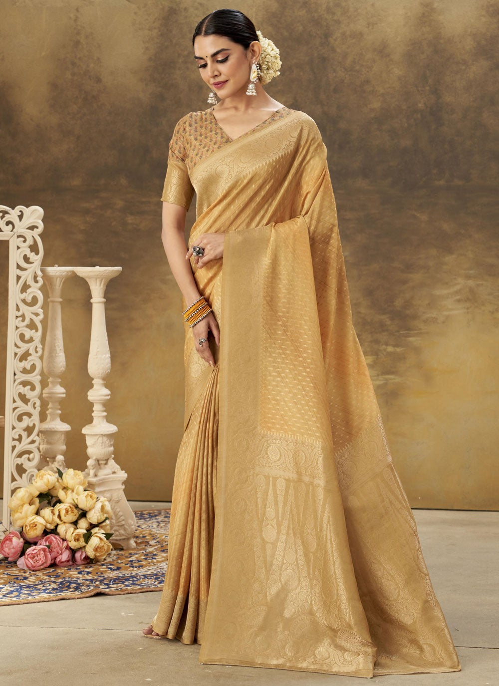 Classic Saree Weaving Zari Yellow Silk Saree S13317