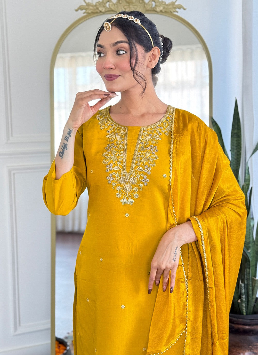 Archive Embroidered 316525 Yellow T6749