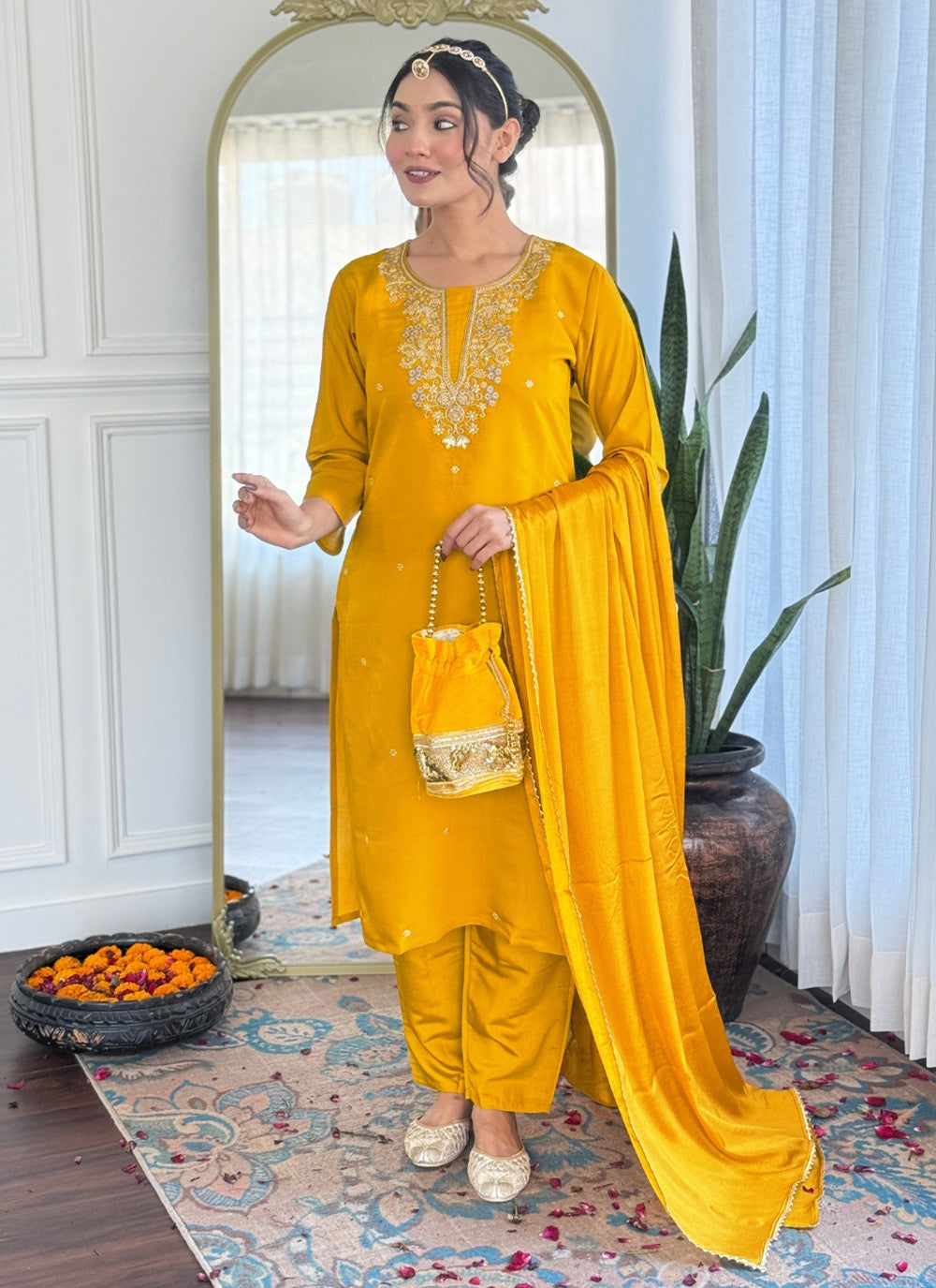 Archive Embroidered 316525 Yellow T6749