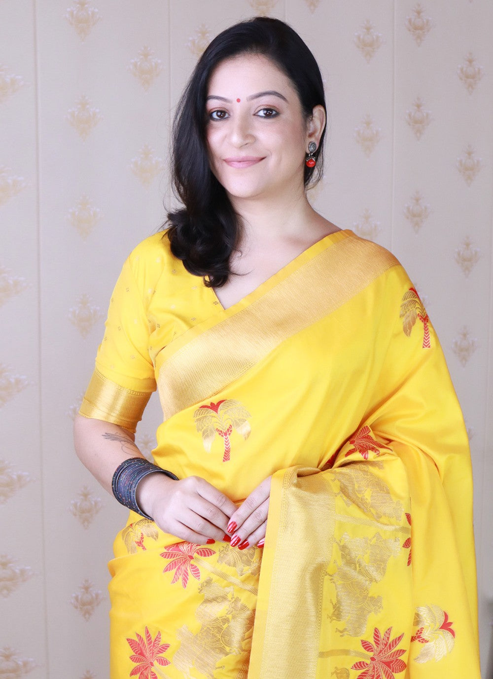 Yellow Silk Classic Saree Meenakari, Woven S19476