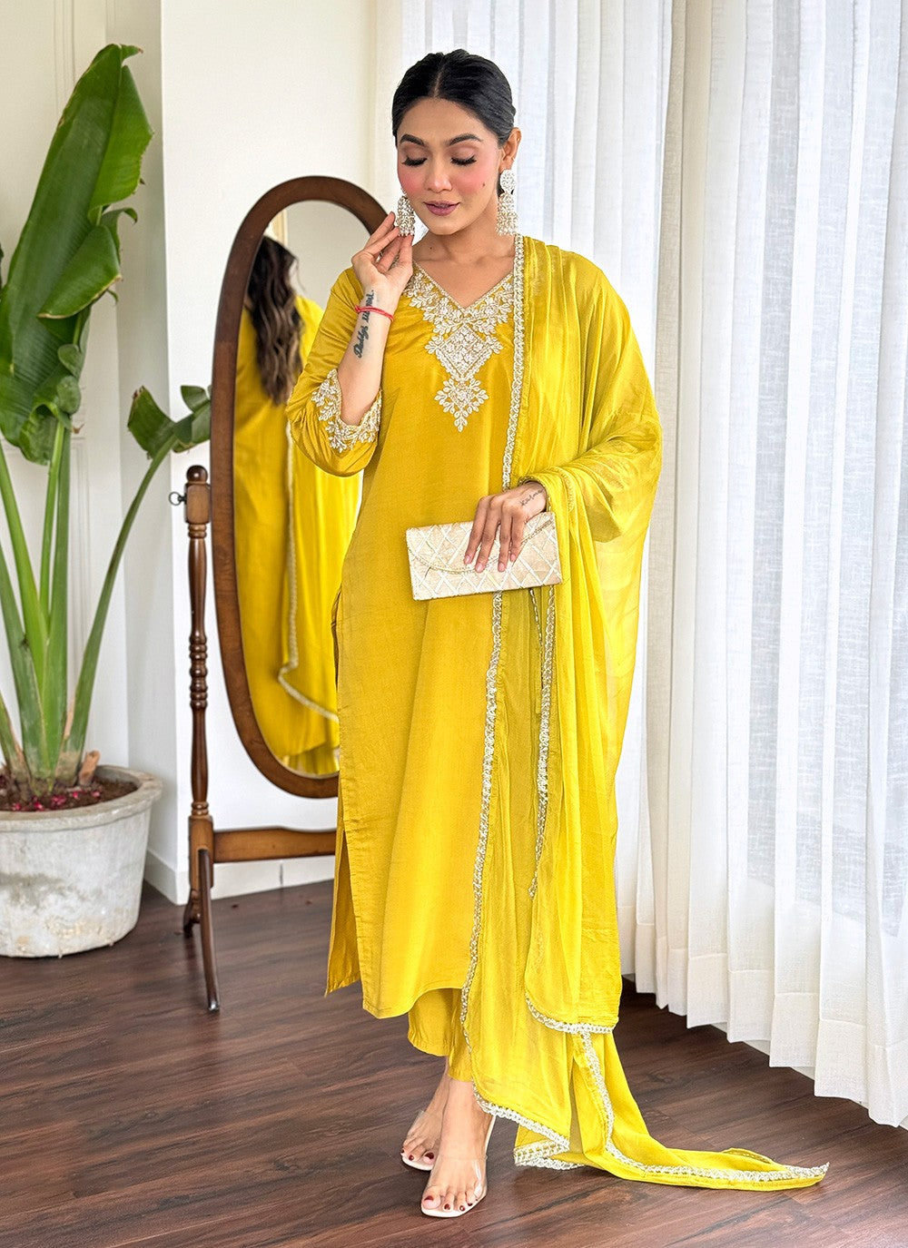 Embroidered Chanderi Salwar Suit - T4509