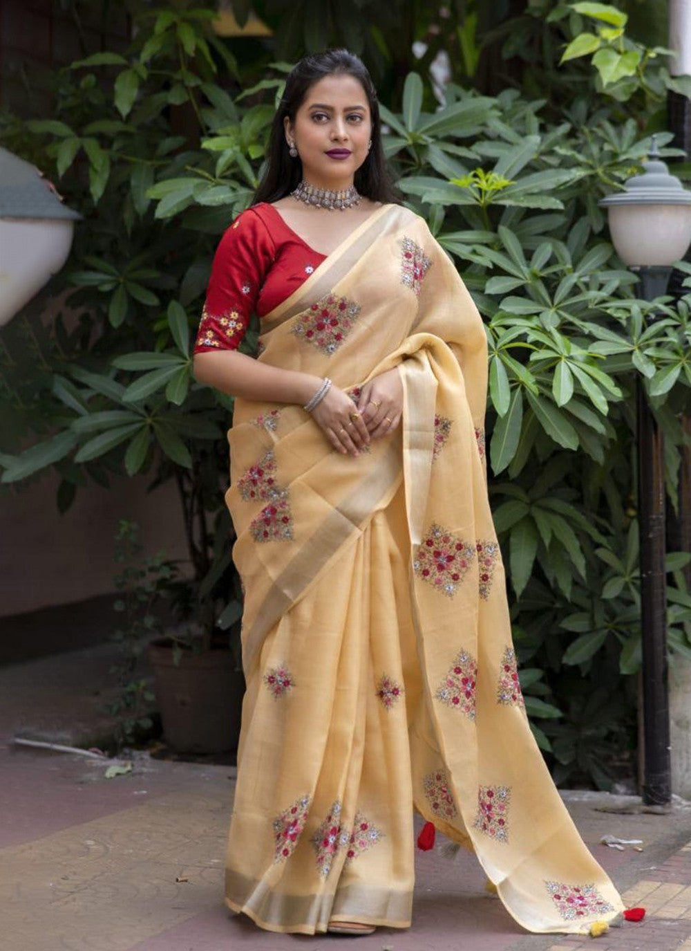 Trendy Printed Linen, Silk Saree - S6744