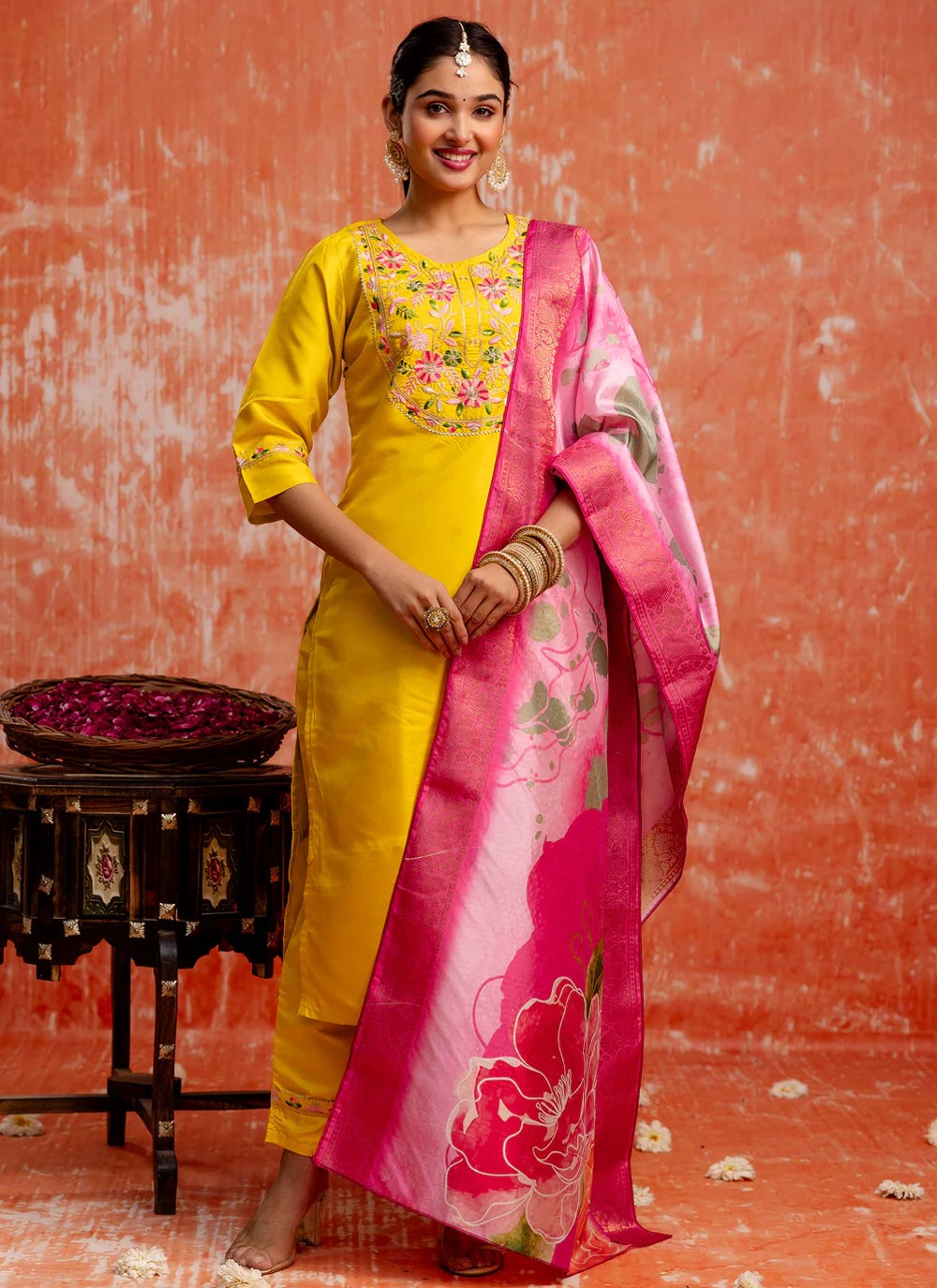 Embroidered Silk Blend Yellow Salwar Suit T6147