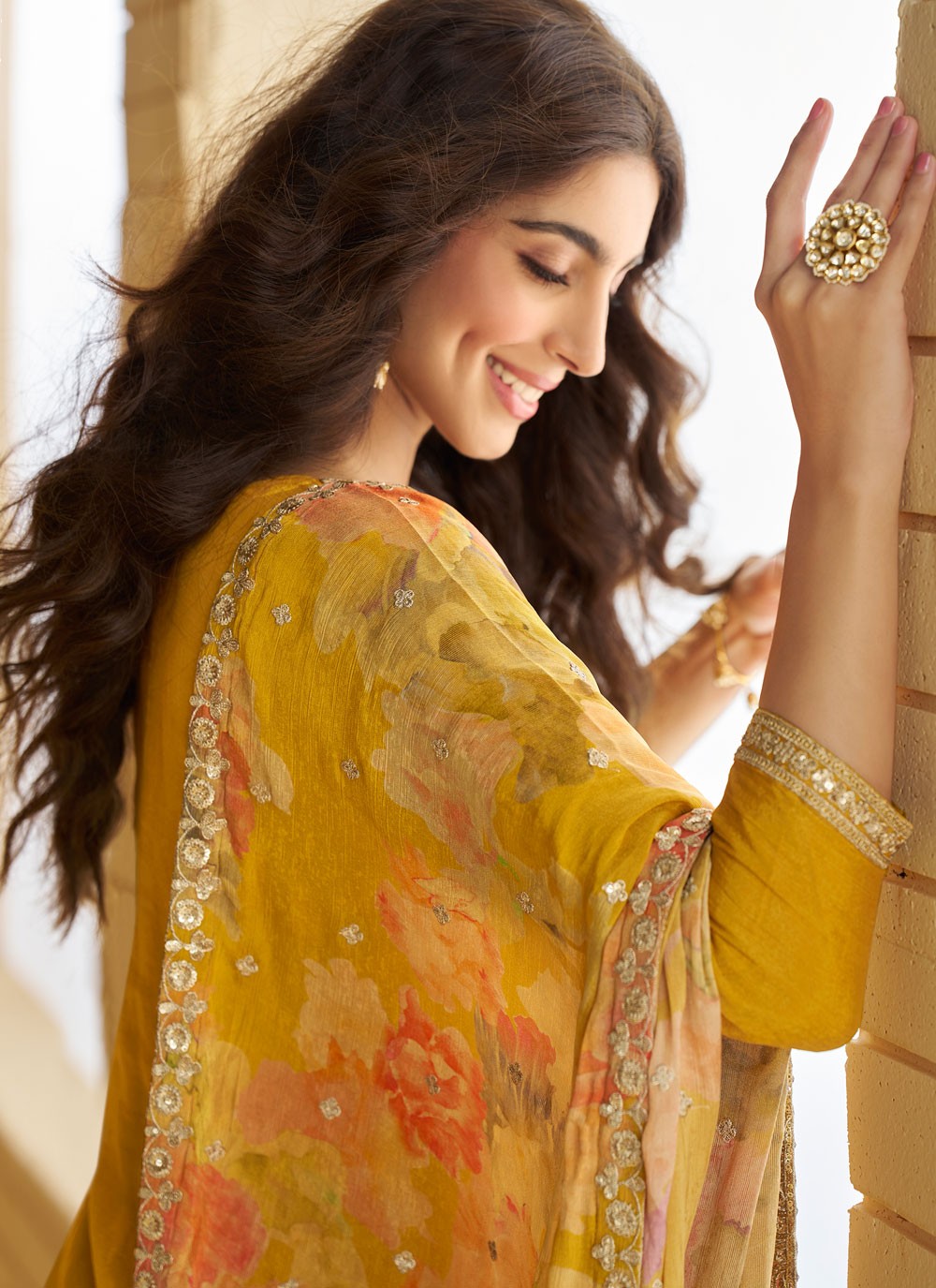 Palazzo Suit Embroidered, Sequins Yellow T8868