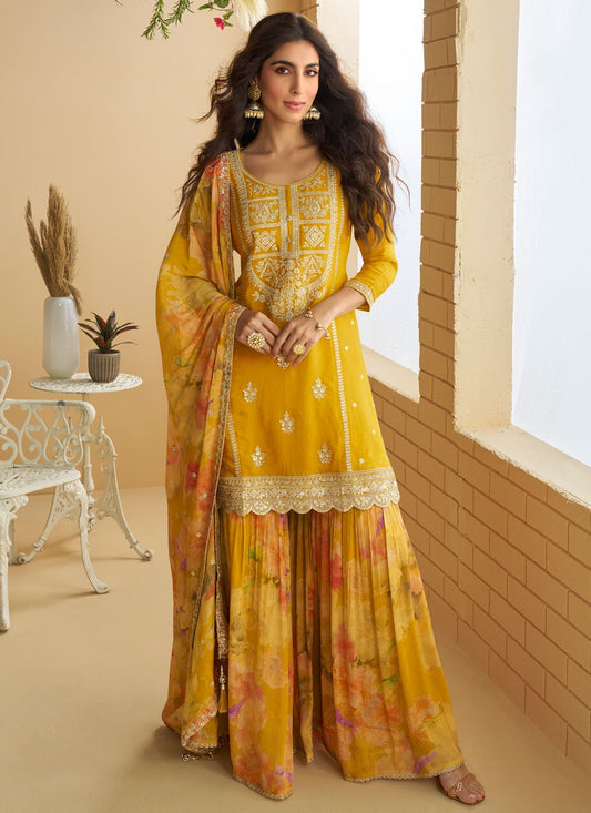 Palazzo Suit Embroidered, Sequins Yellow T8868