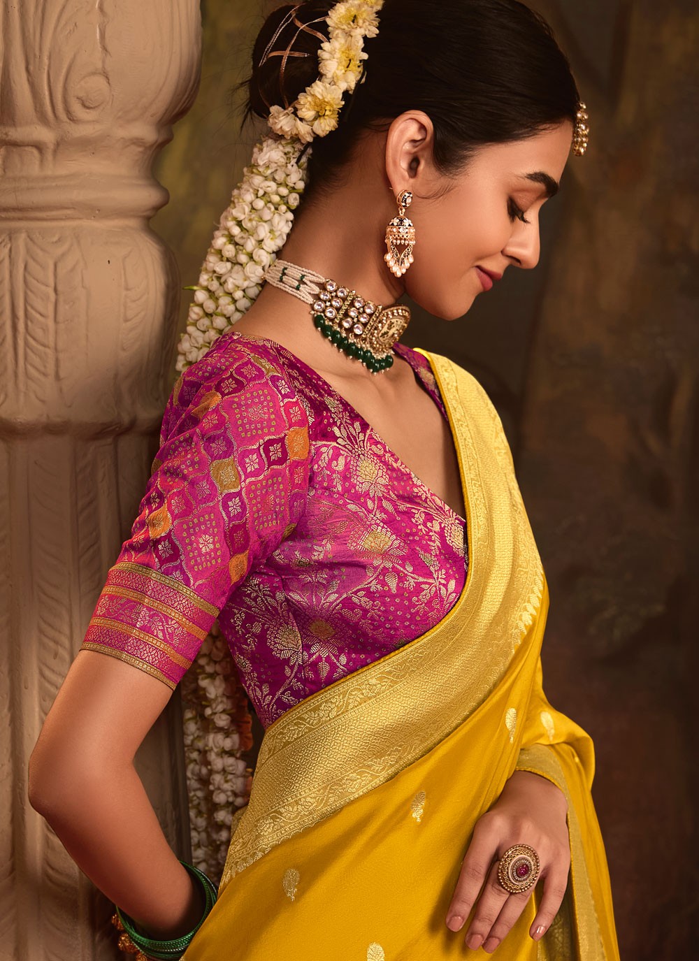 Weaving Zari Pure Dola Saree - S12085