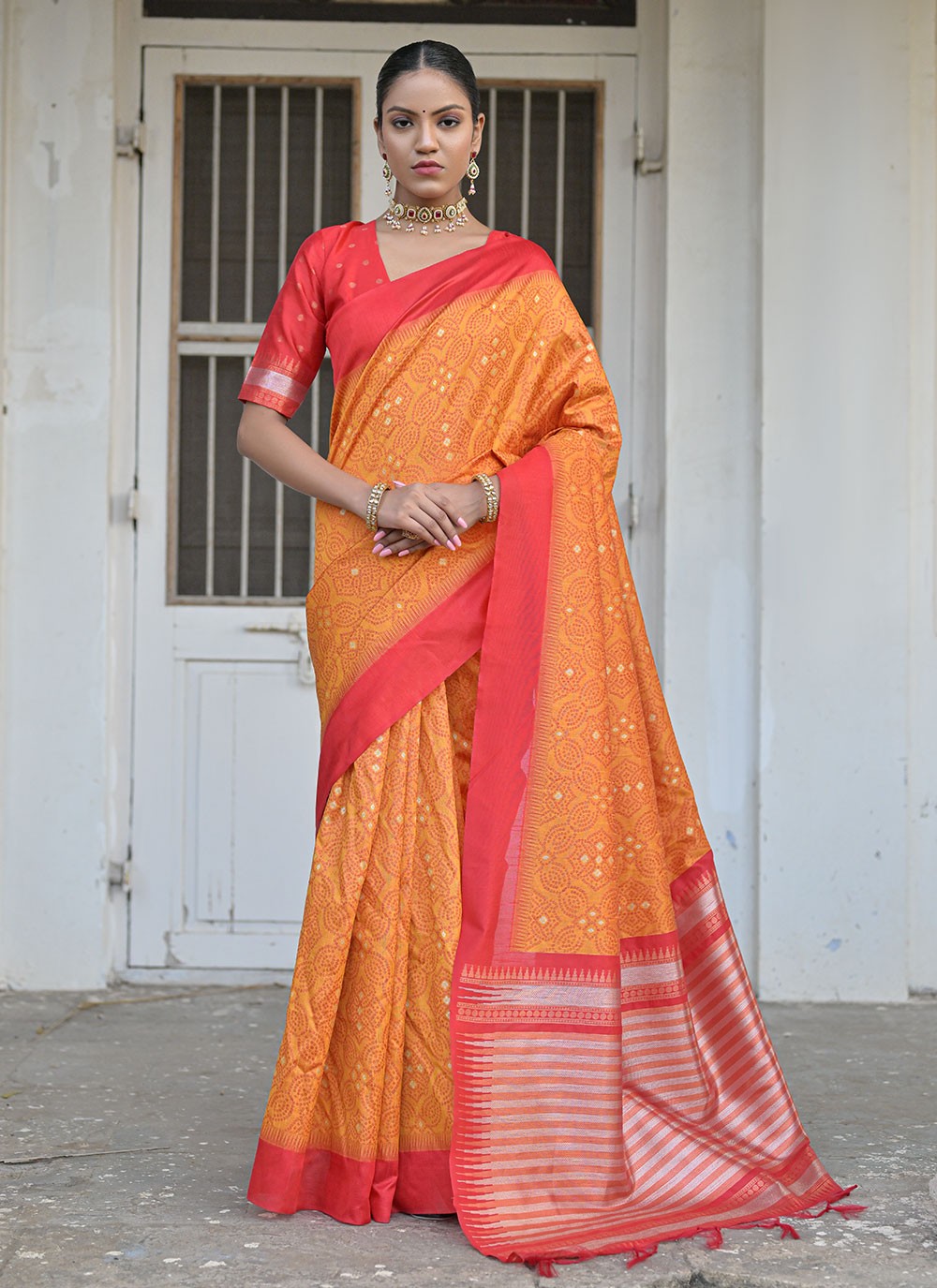 Classic Woven Raw Silk Saree - S6668