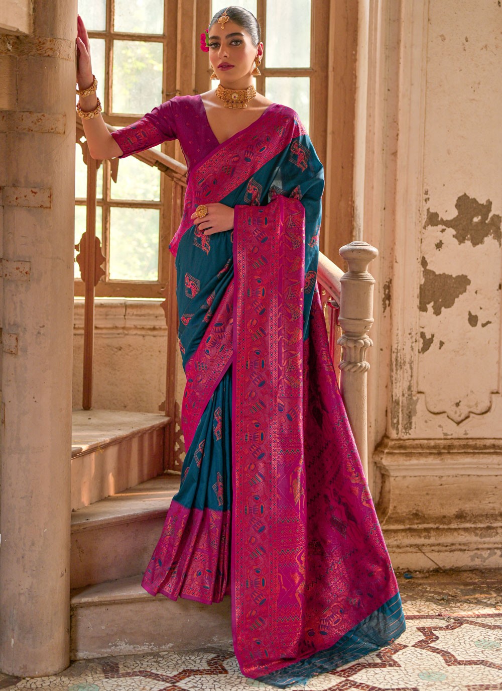Classic Saree Woven Blue Banarasi Silk Saree S13052