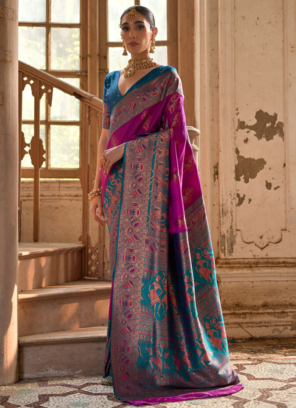 Contemporary Woven Wine Banarasi Silk Saree S13057