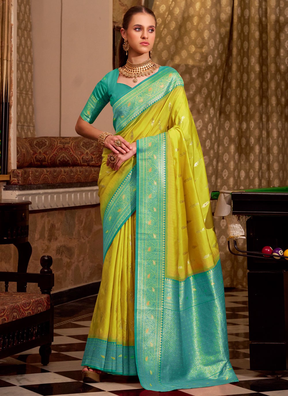 Green Silk Classic Saree Weaving Zari, Zari S15734