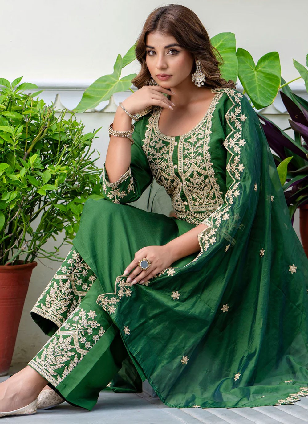 Salwar Suit Embroidered Green Silk Blend T5863