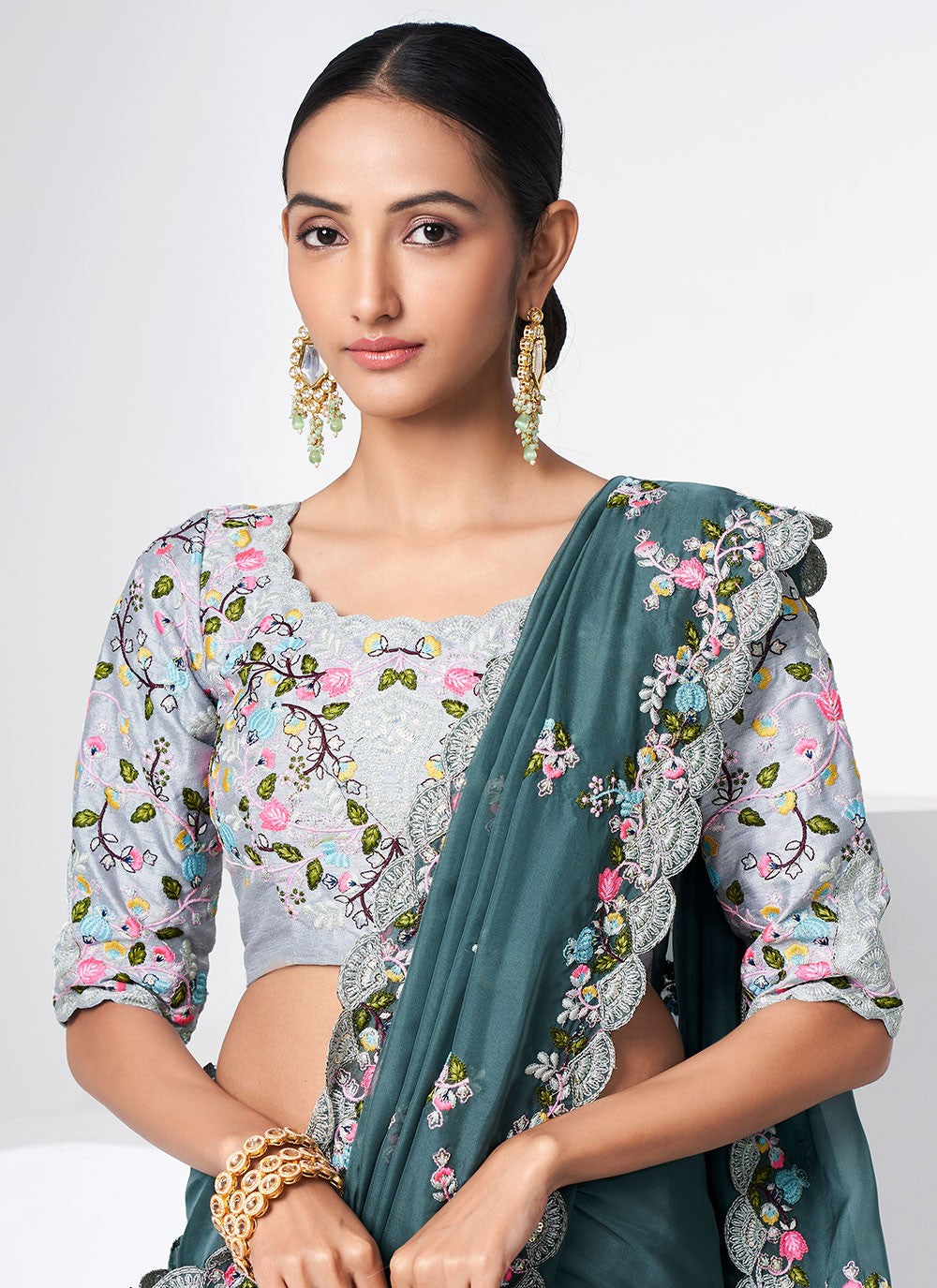 Trendy Dori Work Organza Saree - S2628